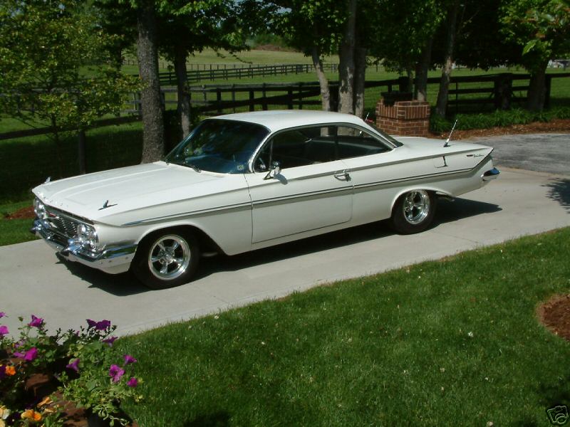 1961 bel air 2dr bubbletop 01.jpg